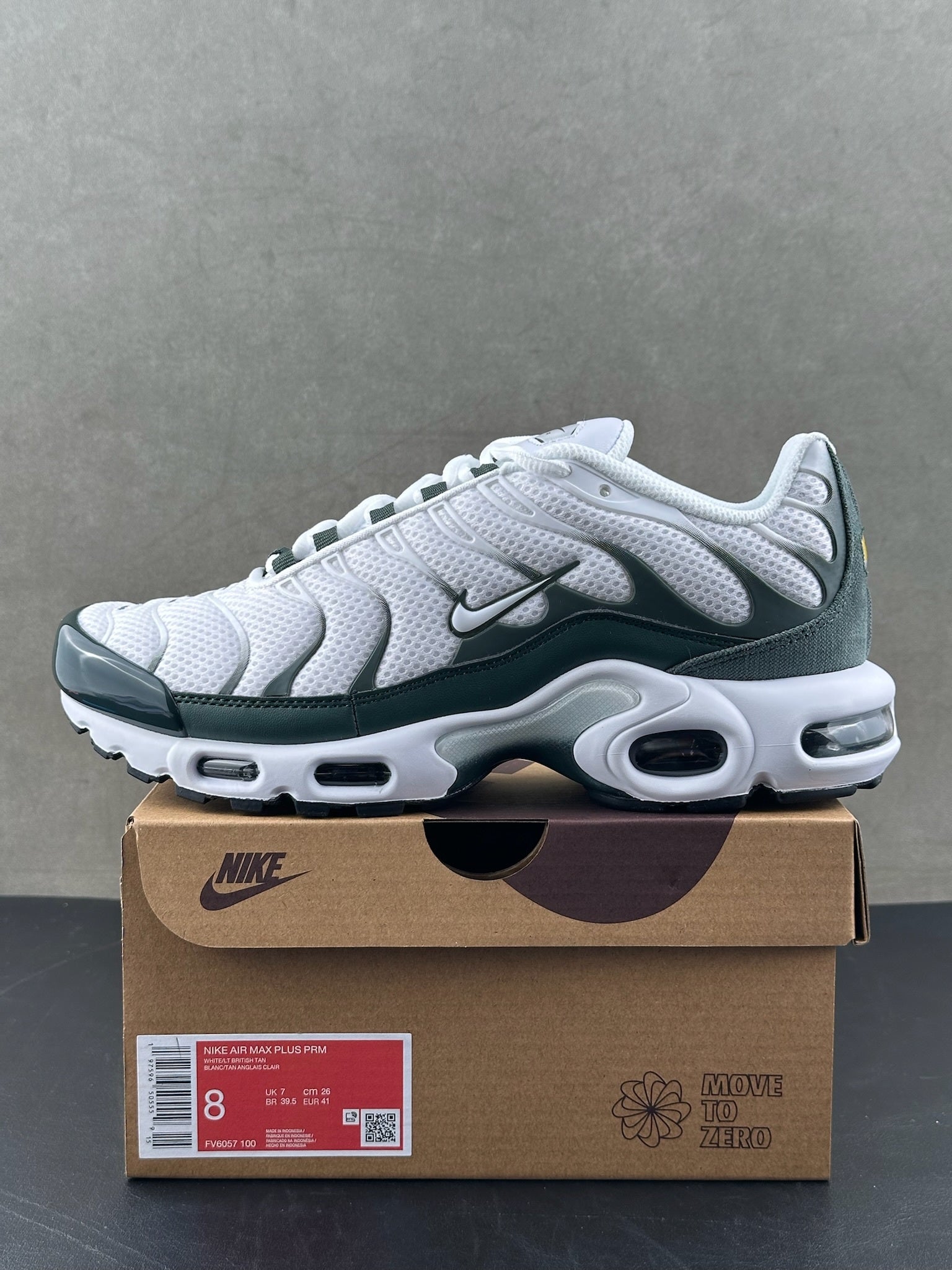 Nike Air Max Plus Premium 'White Vintage Green'